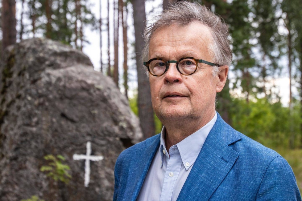 Siilinjärveläissyntyinen Kalle Heiskanen on tehnyt työuransa lehtimiehenä. Hän on toiminut muun muassa Pohjalaisen päätoimittajana ja Väli-Suomen lehtien Helsingin toimituksen esimiehenä. 