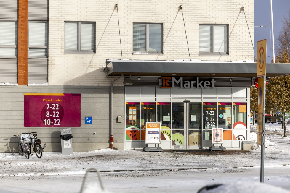 K-Market Aittaranta sijaitsee Penttilärannassa Jokikadulla.
