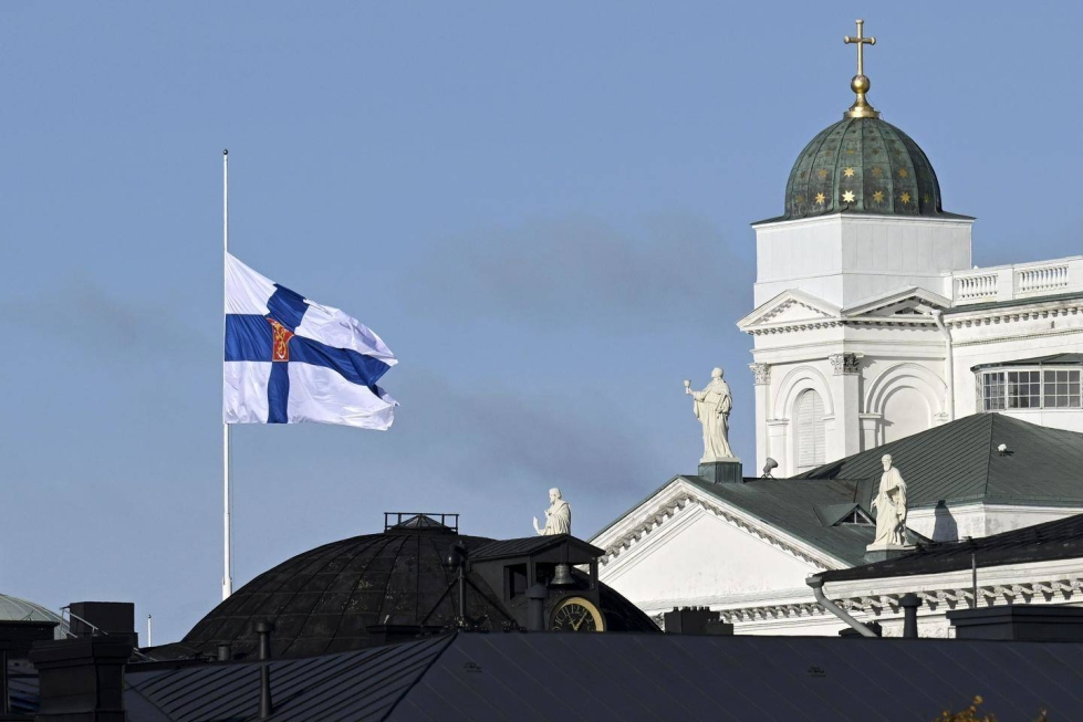 Presidentti Martti Ahtisaaren hautajaispäivä on yleinen suruliputuspäivä koko maassa.