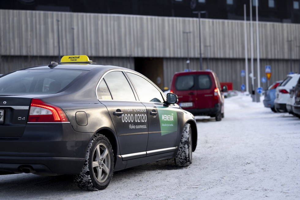 Kela-taksikyytejä järjestävät Keski-Suomessa Menevä Oy ja Taksi Helsinki Oy.