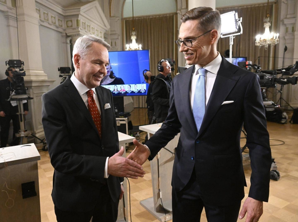 Presidentinvaalien toiselle kierrokselle jatkavat valitsijayhdistyksen ehdokas Pekka Haavisto (vihr.) ja kokoomuksen Alexander Stubb.