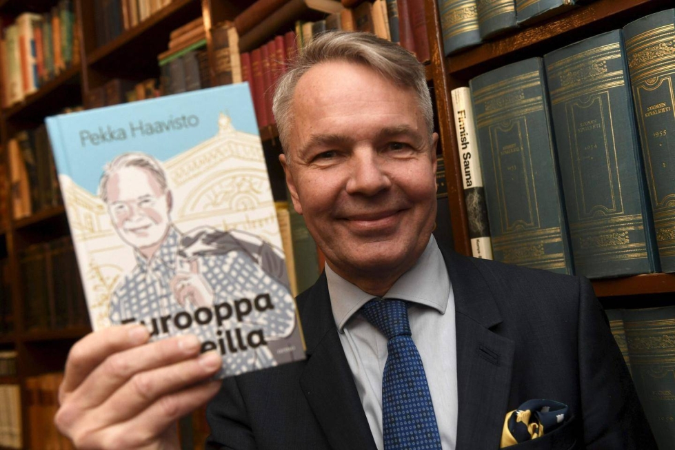 Pekka Haavisto julkisti Eurooppa raiteilla -kirjan tammikuussa 2019.