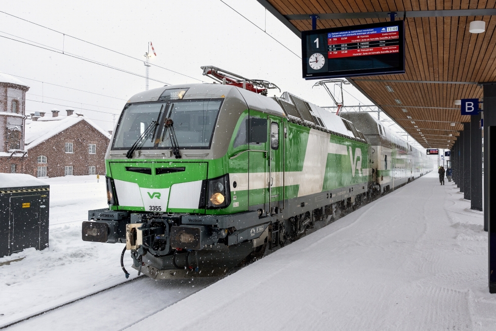 VR:n matkustajajunat ovat myöhästelleet tänä vuonna paljon Joensuun ja Helsingin välillä. Aamulla Helsingistä lähtenyt juna tosin oli Joensuussa lähes ajallaan hieman ennen puoltapäivää.