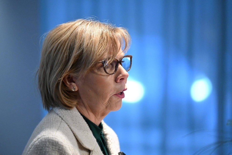 RKP:n puheenjohtaja Anna-Maja Henriksson asettuu ehdolle ensi kesän EU-vaaleissa.