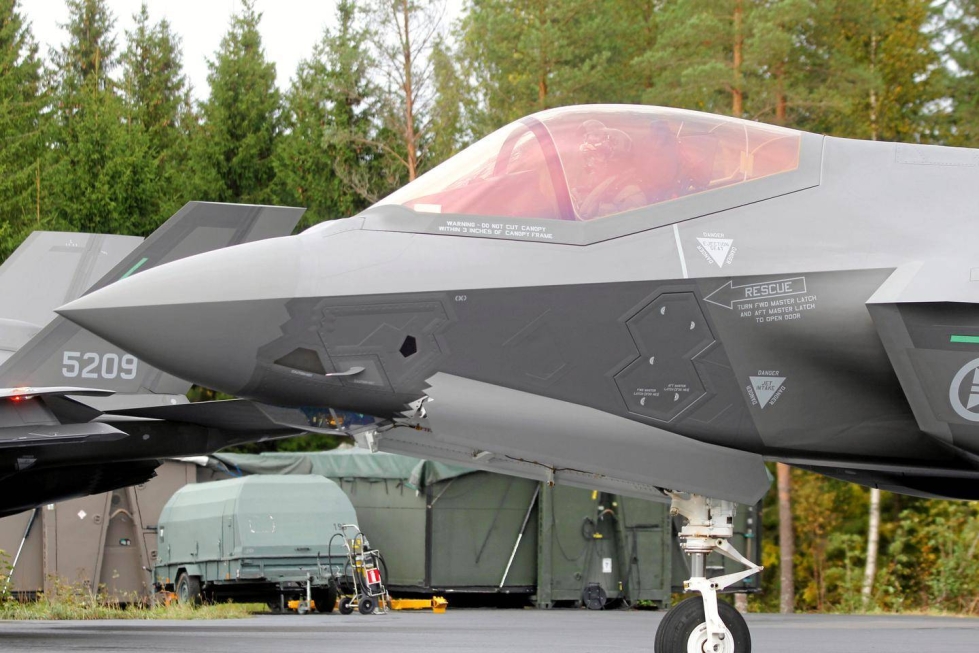 Norjan ilmavoimien F-35-hävittäjät vierailivat Tervossa Baana 23 -harjoituksessa viime syksynä.