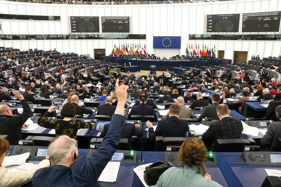 Euroopan parlamentti kokoontuu kerran kuukaudessa täysistuntoon Strasbourgissa Ranskassa. Viimeksi neljän päivän täysistunto järjestettiin viime viikolla.