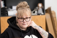 "Kun sie et jaksa, mie jaksan" – Joensuulainen Katriina Toivanen, 41, haluaa olla olkapäänä sairastuneille