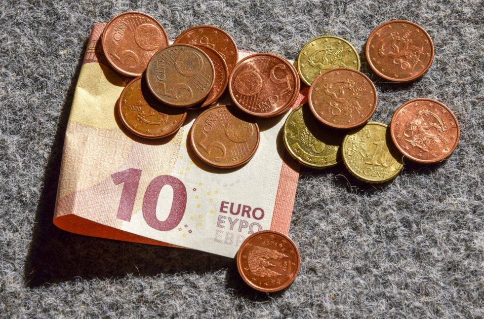 Yleisen arvonlisäveron korotus on toteutumassa viimeistään syyskuun alussa. Korotus tuo valtion kassaan ensi vuonna noin 1,1 miljardia euroa.