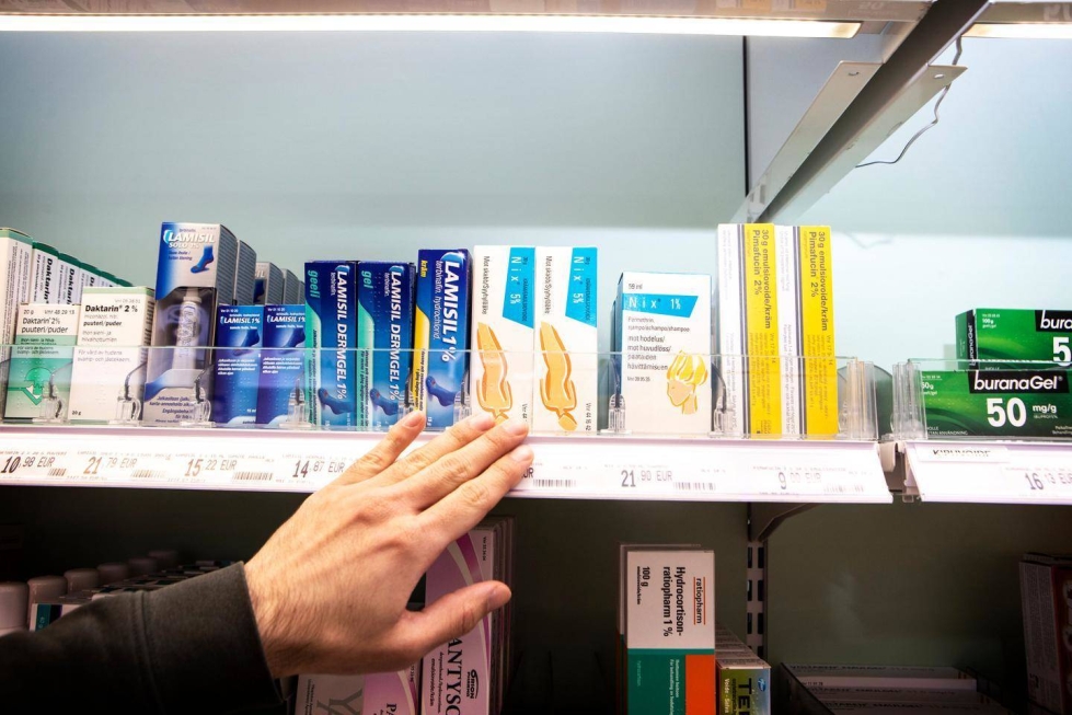 Suomessa nykyään myytävien syyhylääkkeiden lisäksi markkinoille on toivottu bentsyylibentsoaattia sisältäviä syyhylääkkeitä, joita käytetään laajasti Euroopassa.