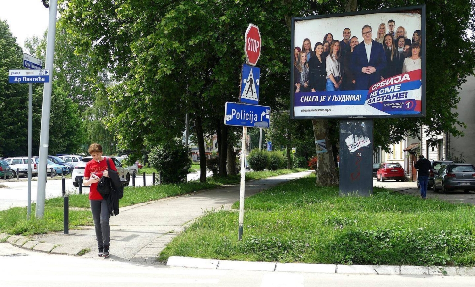 Presidentti Aleksandar Vučić kannustaa valjevolaisia äänestämään edistyspuoluetta (SNS) paikallisvaaleissa.
