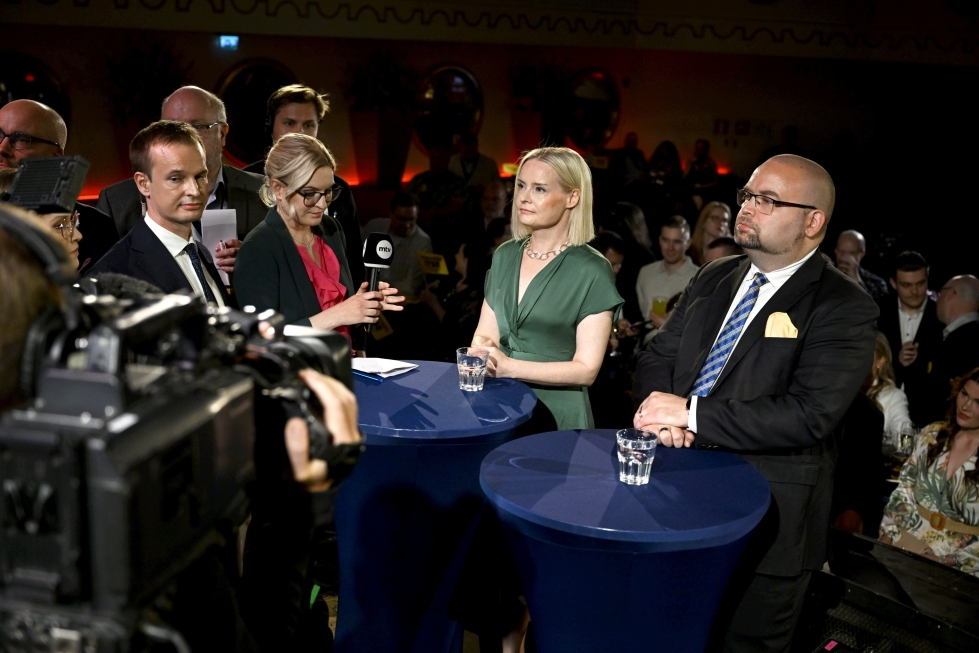 Perussuomalaisten puheenjohtaja Riikka Purra pettyi puolueensa tulokseen.