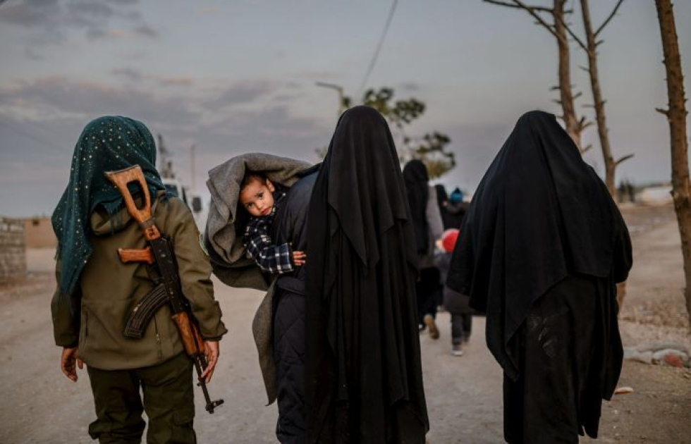 Syyriassa on arvioiden mukaan noin 29 000 muista maista kotoisin olevaa Isis-taistelijoiden lasta. LEHTIKUVA / AFP