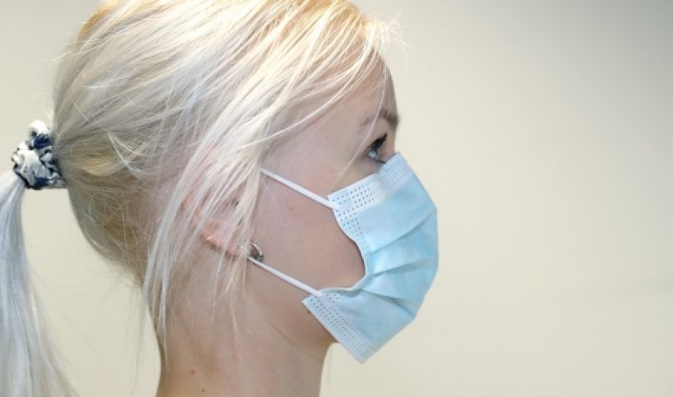 Terveyden ja hyvinvoinnin laitoksen virallisen ohjeen mukaan maskien käytöstä ei tällä hetkellä ole suositusta Pohjois-Karjalan alueella. Kuvituskuva