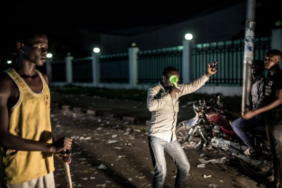 Felix Tshisekedin kannattajat juhlivat Kinshasan kaduilla tulosten vahvistamisen jälkeen. Lehtikuva / AFP