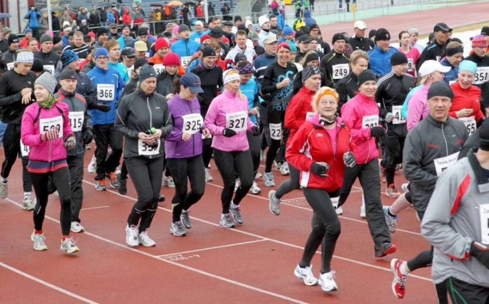 Joensuu maratonin eri pituisille matkoille osallistui vajaat 550 henkeä.