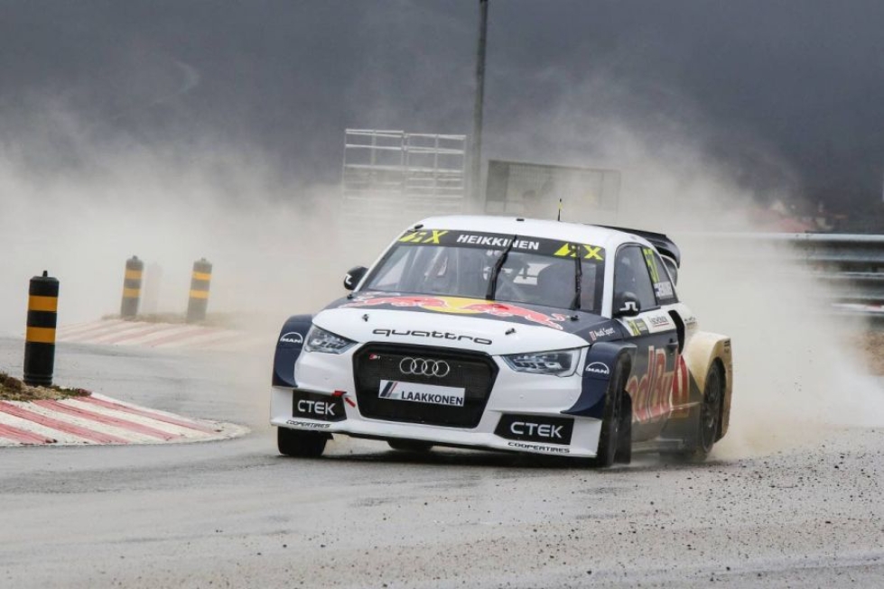 Toomas Heikkinen pääsi heti hyvin sinuiksi uuden Audinsa kanssa, vaikka takana ei ollutkaan yhtään testiä sadeolosuhteissa.