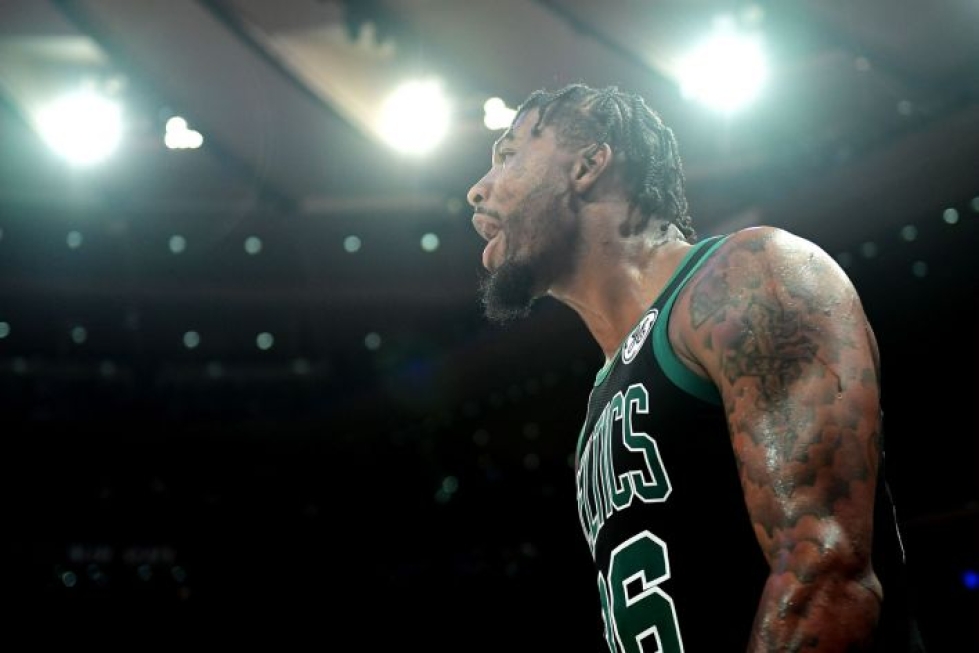 Boston Celticsin pelaaja Marcus Smart sai 15 000 dollarin sakot. LEHTIKUVA/AFP