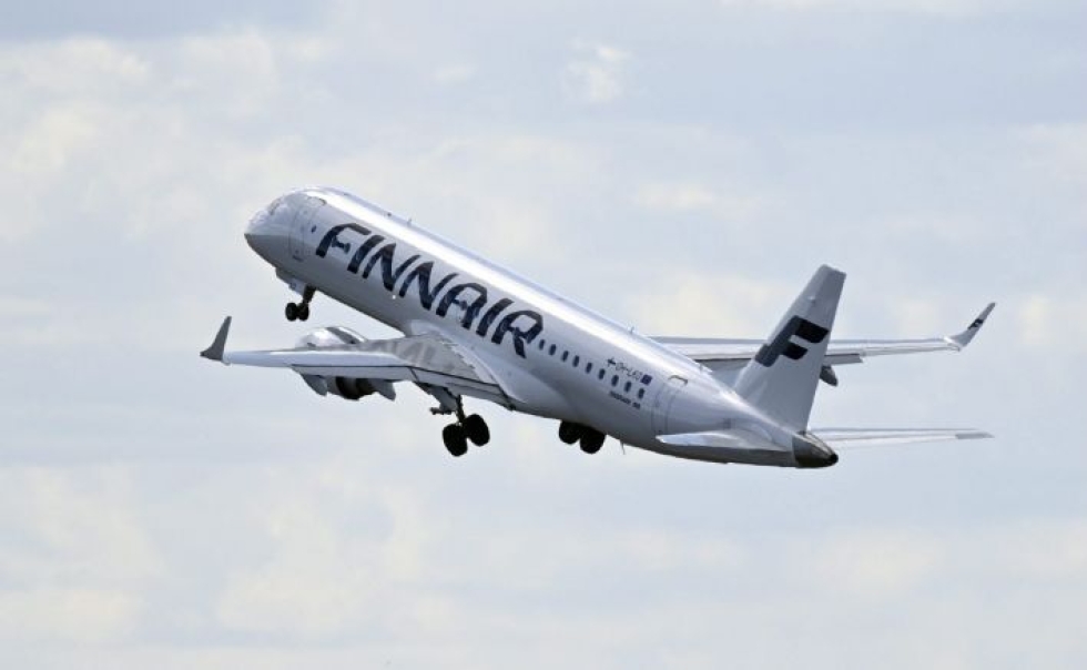 Finnairin matkustajamäärät olivat kesäkuussa 96 prosenttia pienemmät kuin viime vuonna vastaavana aikana. LEHTIKUVA / VESA MOILANEN