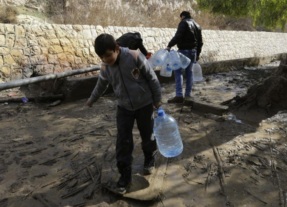 Damaskoksen asukkaat ovat kärsineet vesipulasta. LEHTIKUVA/AFP