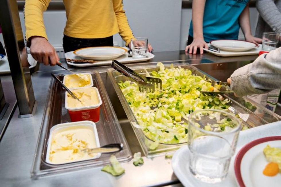 Ruokavisa on yläkouluille suunnattu osaamiskilpailu, jonka avulla tutustutaan ruuan vastuullisuuteen.
