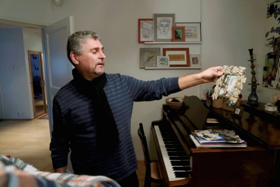 Pianotaiteilija Kemal Achourbekovin elämäkerta on ehdolla Vuoden kulttuuriteko -palkinnon saajaksi.