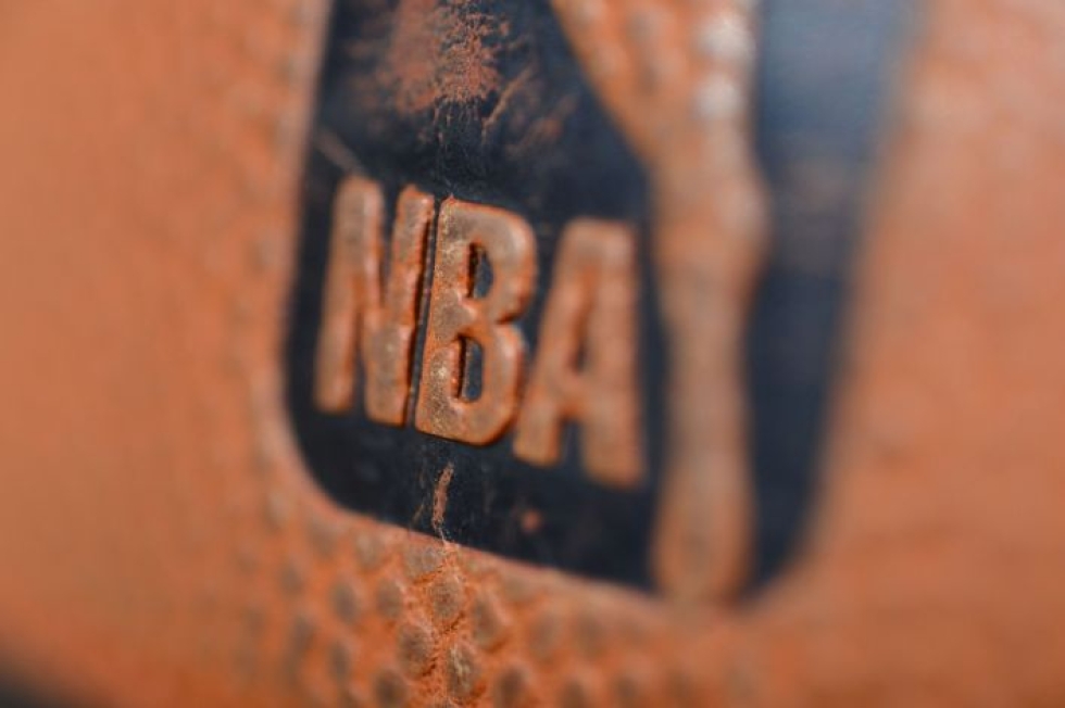 NBA-kautta on tarkoitus jatkaa Orlandossa heinäkuun lopussa. Lehtikuva/AFP