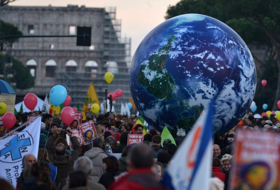 Pariisin ilmastosopimuksen ovat jo vahvistaneet monet suuret saastuttajat kuten Yhdysvallat, Kiina, Intia ja Meksiko. LEHTIKUVA/AFP