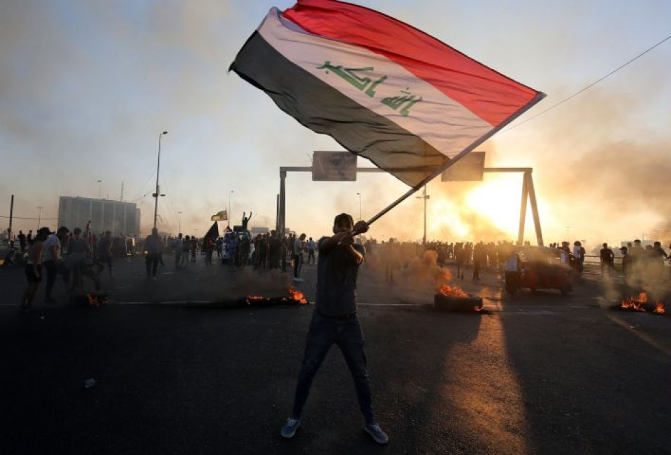 Mielenosoitukset alkoivat Bagdadissa tiistaina. LEHTIKUVA/AFP