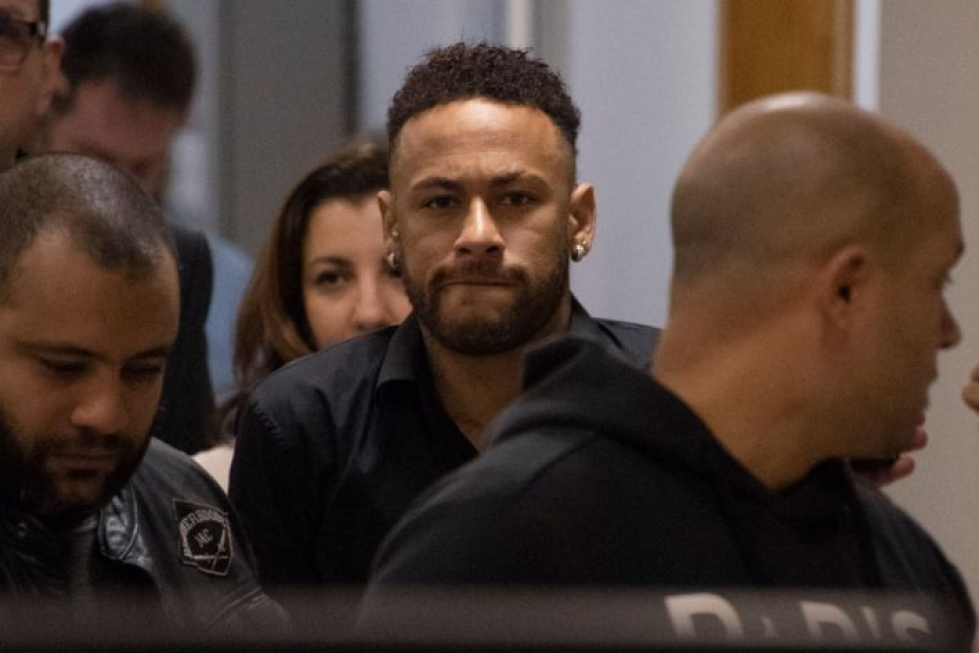 Neymar taustajoukkoineen on kiistänyt syytökset. LEHTIKUVA / AFP