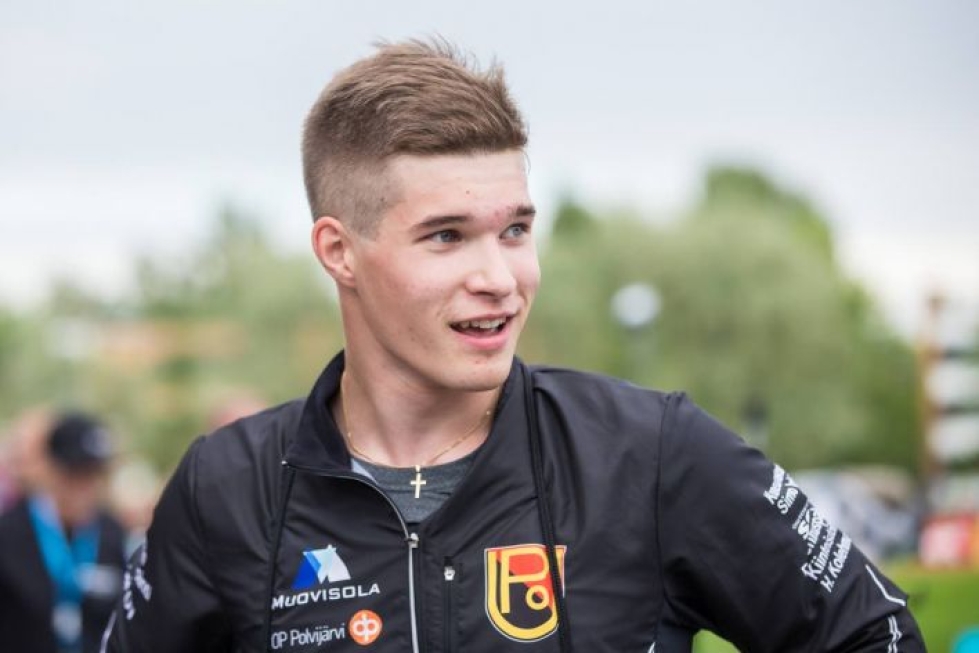 19-vuotias Santeri Örn esitti viime kaudella loistavia juoksuja. Polvijärven Urheilijoiden pikajuoksija joutuu huilaamaan kauden 2019 rasitusmurtumien ja nilkkaleikkauksen takia.