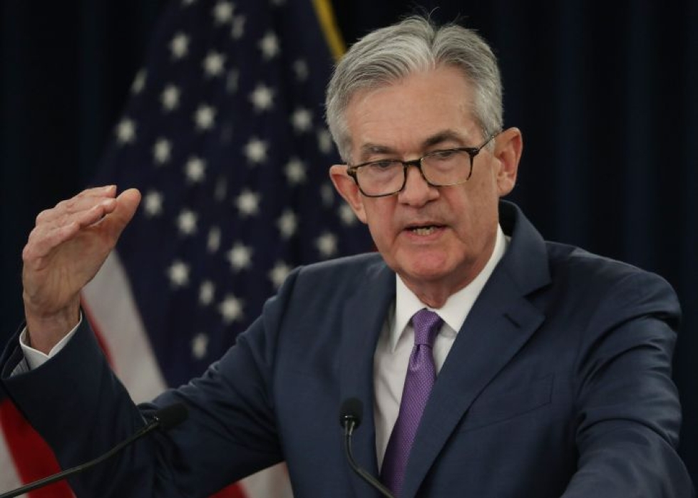 Fedin pääjohtaja Jerome Powell kommentoi lehdistötilaisuudessa, että keskuspankki ei odota pitkää koronalennusten sarjaa. Uusia leikkauksia ei toisaalta suljettu poiskaan. LEHTIKUVA/AFP