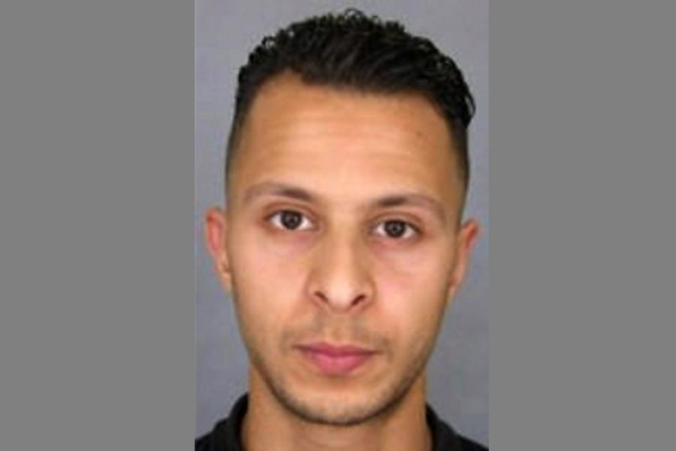Epäilty, Salah Abdeslam, on kieltäytynyt vastaamasta kysymyksiin siitä asti, kun hänet siirrettiin Belgiasta Ranskaan huhtikuussa. LEHTIKUVA/AFP
