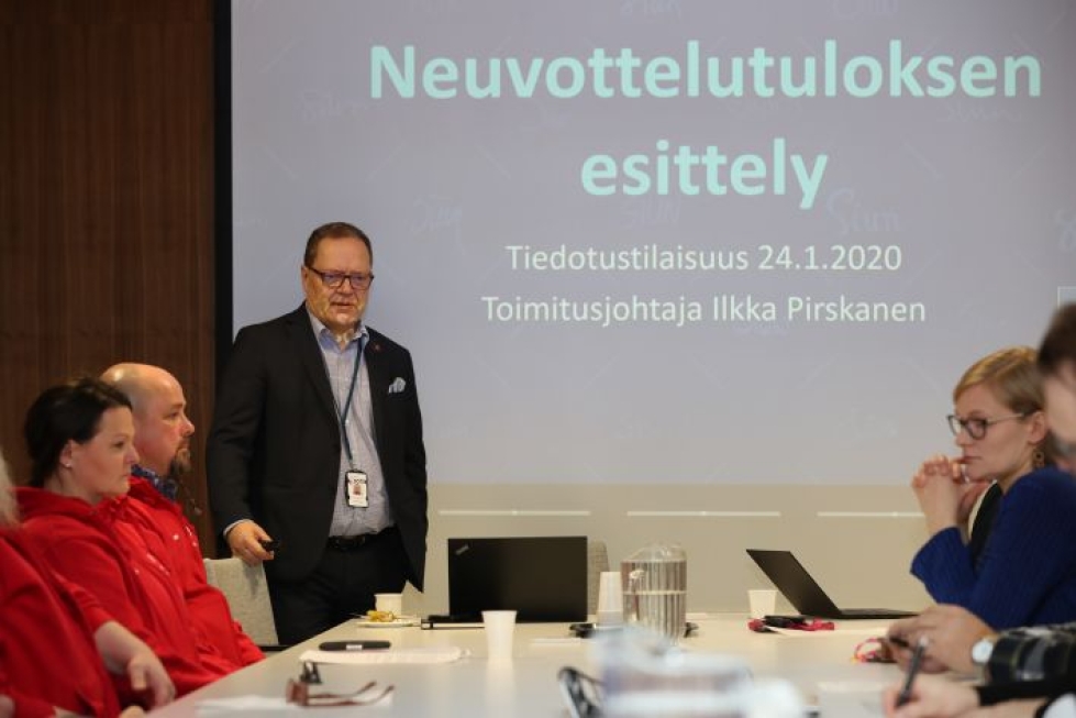 Siun soten toimitusjohtaja Ilkka Pirskanen kertoi yt-neuvottelujen lopputuloksesta julkisuuteen perjantaiaamuna.