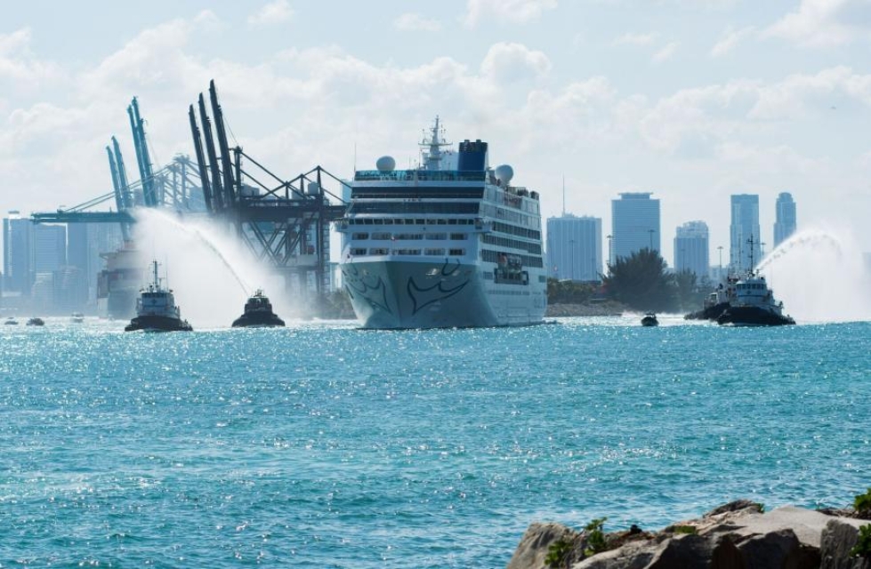 Yli 50 vuoden tauon jälkeen ensimmäinen Yhdysvalloista Kuubaan suuntaava risteilyalus lähti matkaan Miamista. LEHTIKUVA/AFP