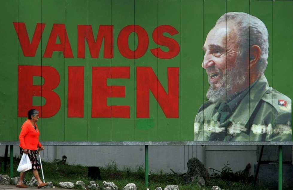 Vuonna 2006 Fidel Castron kuva koristi kamppanjaa, jossa kerrottiin Kuuban etenevän hyvään suuntaan. LEHTIKUVA/AFP