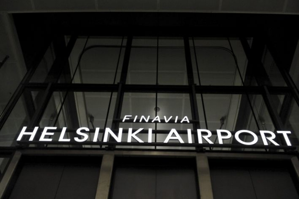 Helsinki-Vantaan lentoasemalla sattui eilen illalla vaaratilanne. Lehtikuva / Timo Jaakonaho