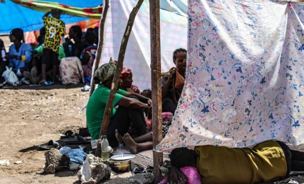 Pommituksia on paennut Sudaniin ainakin 21 000 ihmistä. Lehtikuva/AFP
