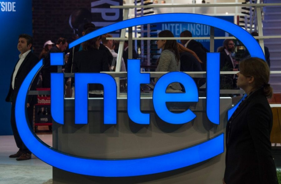 Intel haluaa laajentaa liiketoimintaansa tietokoneiden suorittimien valmistamisesta esimerkiksi terveysteknologiaan ja kodin älyratkaisuihin. LEHTIKUVA/AFP