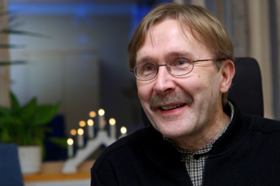Arkistokuvassa Tuomo Käyhkö, joka jää eläkkeelle Rantakylän kirkkoherran tehtävästä tämän vuoden lopussa.