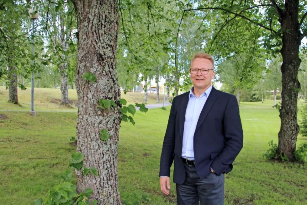 Pekka Hirvonen työskentelee tällä hetkellä Kiteen sivistysjohtajana. Ensi vuonna hän aloittaa kaupunginjohtajan pestissä.