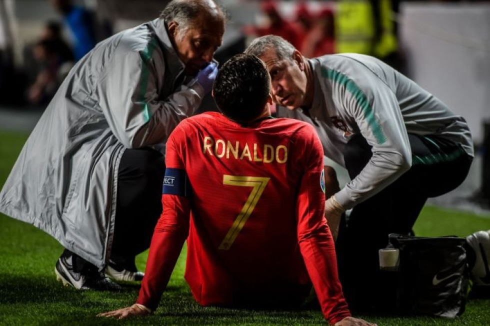 Ronaldon ottelu kesti Lissabonissa vain puoli tuntia. Lehtikuva / AFP