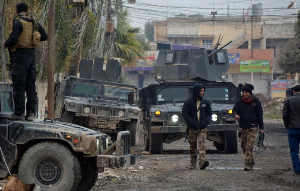 Irakin hallituksen joukot yrittävät Yhdysvaltojen johtaman liittouman tuella vallata takaisin Mosulia äärijärjestö Isisiltä. LEHTIKUVA/AFP