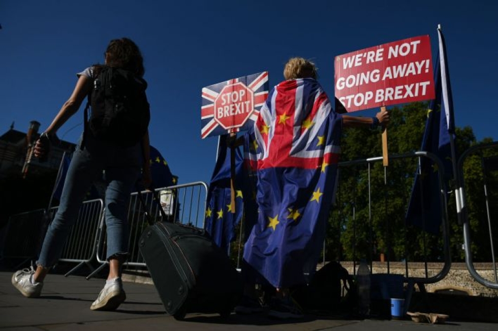 Brexitiä vastustava mielenosoittaja Lontoossa 29. elokuuta. LEHTIKUVA / AFP