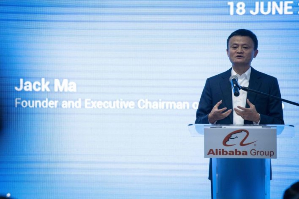 Ma kertoo yhtiön tiedotteessa, että hän pysyy Alibaban hallituksessa vielä vuoden 2020 osakkeenomistajien tapaamiseen asti. LEHTIKUVA/AFP