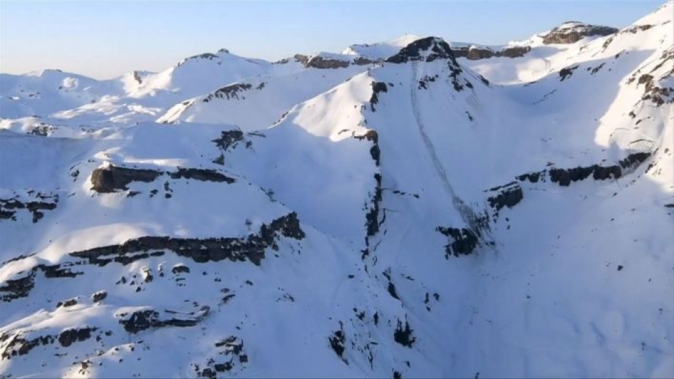 Jos ilmastonmuutosta ei saada hillittyä, saattaa Sveitsissä sijaitseva Iso Aletschjäätikkö hävitä kokonaan. Kuvituskuva. LEHTIKUVA / AFP