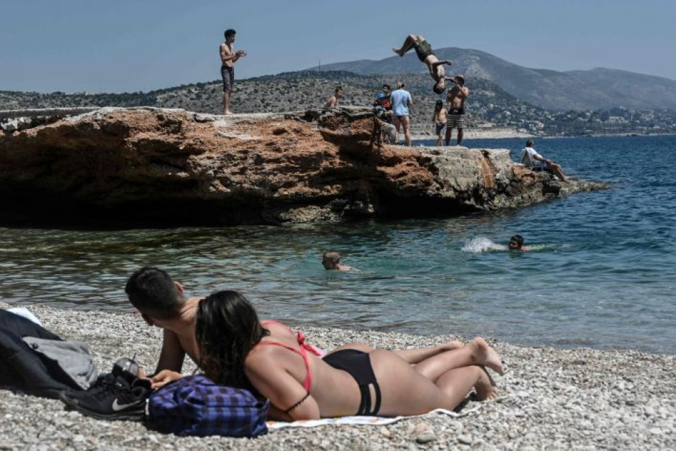 Toukokuun 4. päivän jälkeen Kreikka on asteittain avannut matkailualaa. Esimerkiksi lauttamatkat saarille sallittiin maanantaina. LEHTIKUVA/AFP