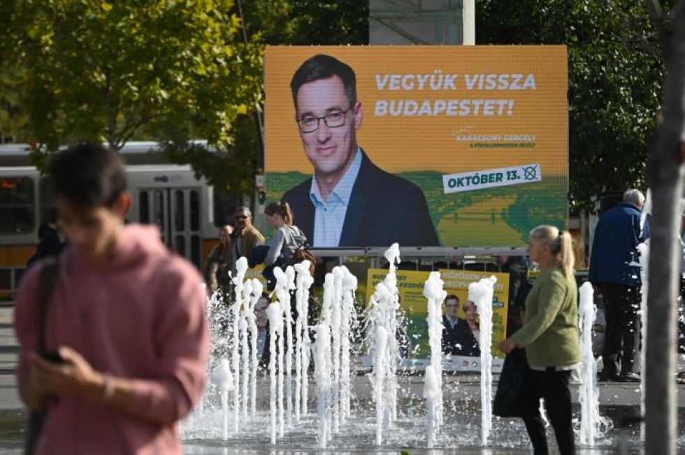 Pääkaupungissa Budapestissa "kapinaliikkeen" keulakuva on 44-vuotias Gergely Karacsony. Lehtikuva/AFP