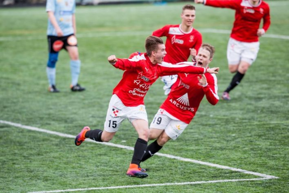 Viime kaudella maaliaan Riverballin verkkoon tuulettava Aleksi Nissinen teki lauantaina Jipon tasoituksen MyPaa vastaan. Arkistokuva.