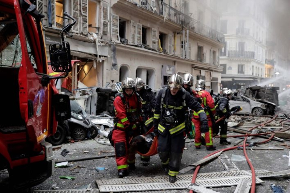 Räjähtäneessä rakennuksessa on muun muassa toimistotiloja. LEHTIKUVA/AFP