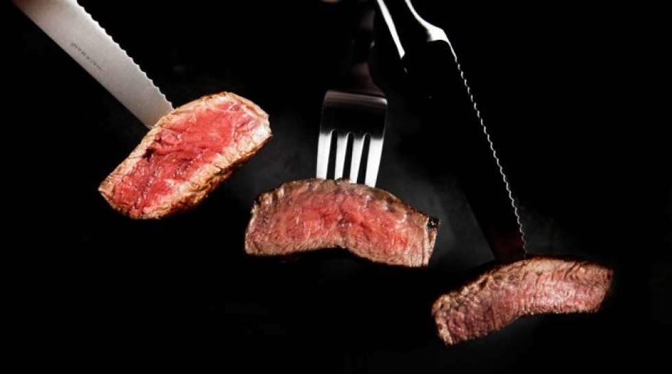 Aiemmin tällä viikolla Helsingin yliopiston Unicafe-ravintolat ilmoittivat jättävänsä naudanlihan pois ruokalistoiltaan.